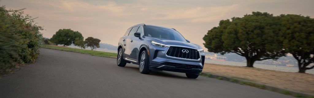 The INFINITI QX60 in Tustin, CA