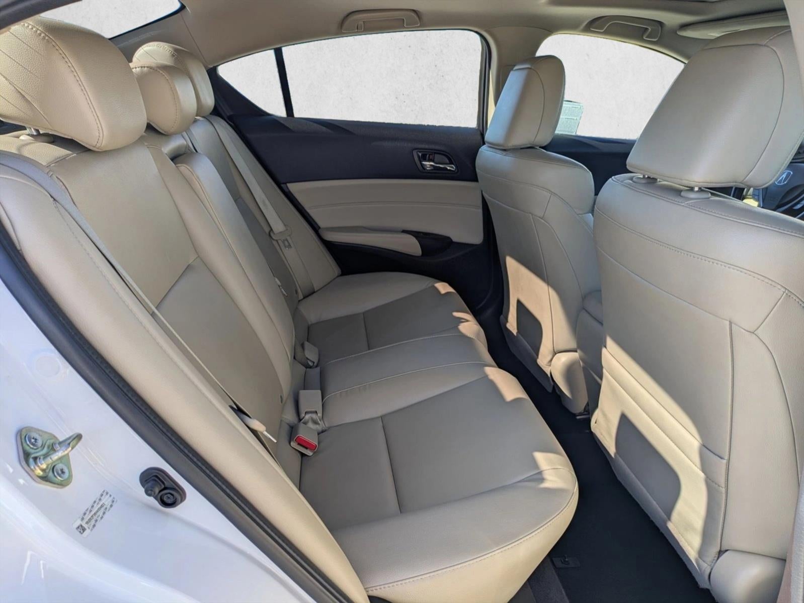 2017 Acura ILX Sedan w/AcuraWatch Plus