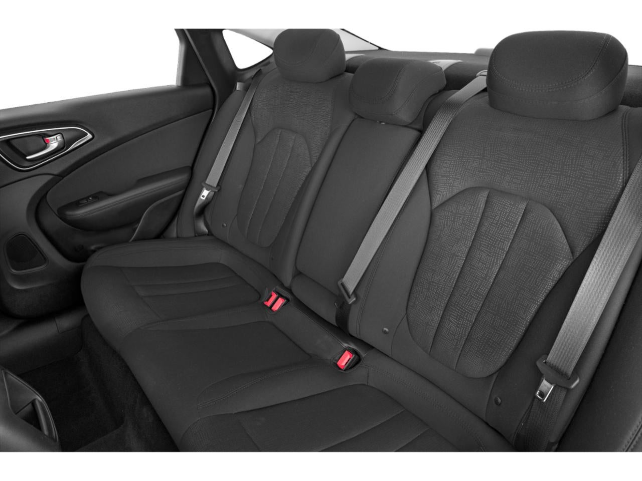 2015 Chrysler 200 4dr Sdn LX FWD