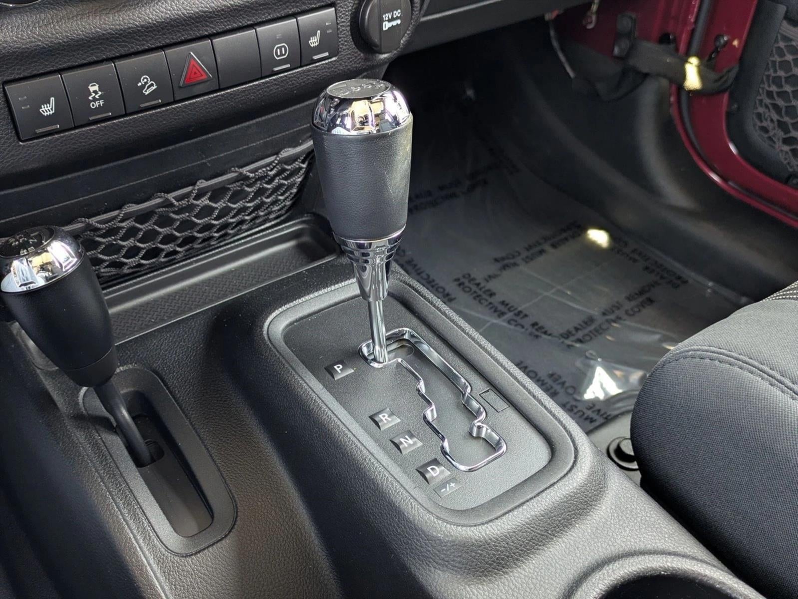 2012 Jeep Wrangler Unlimited 4WD 4dr Sahara