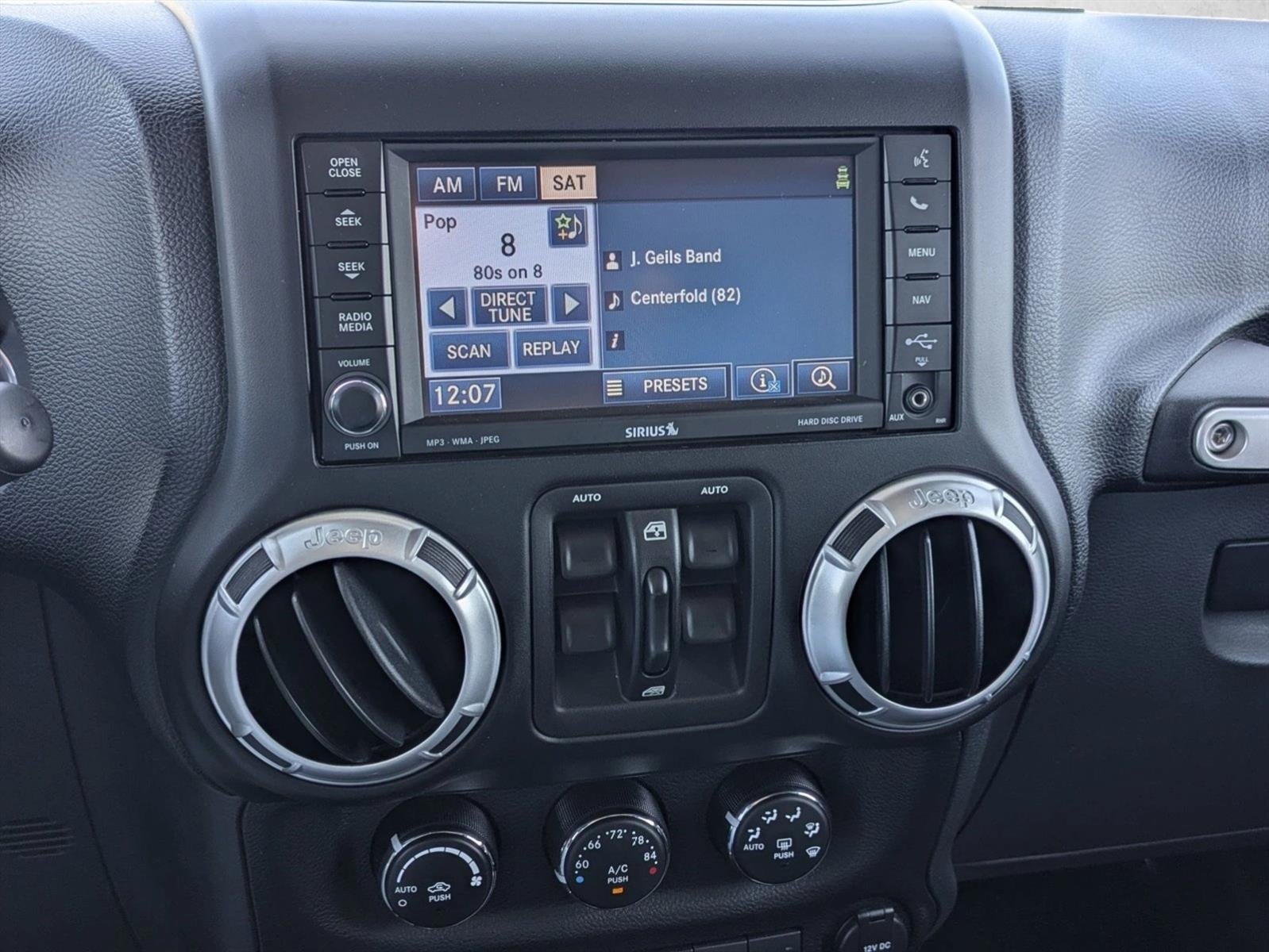 2012 Jeep Wrangler Unlimited 4WD 4dr Sahara
