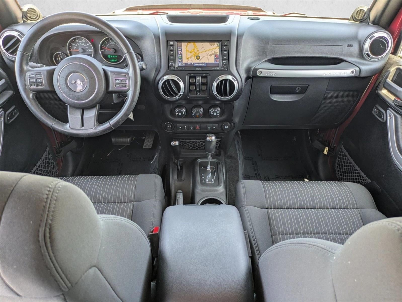 2012 Jeep Wrangler Unlimited 4WD 4dr Sahara