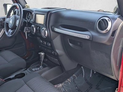 2012 Jeep Wrangler Unlimited 4WD 4dr Sahara