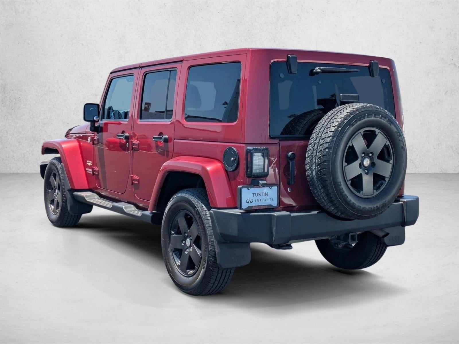 2012 Jeep Wrangler Unlimited 4WD 4dr Sahara