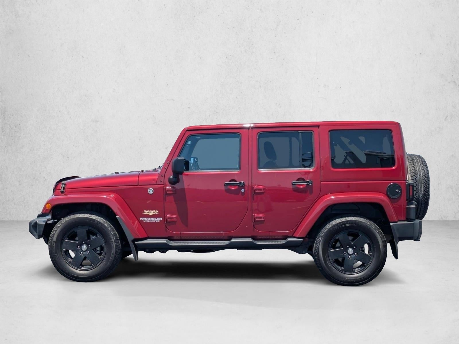 2012 Jeep Wrangler Unlimited 4WD 4dr Sahara