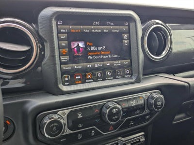 2021 Jeep Wrangler Unlimited Sahara Altitude 4x4
