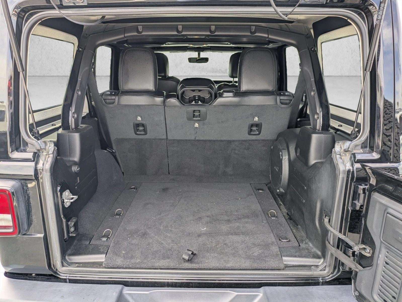 2021 Jeep Wrangler Unlimited Sahara Altitude 4x4