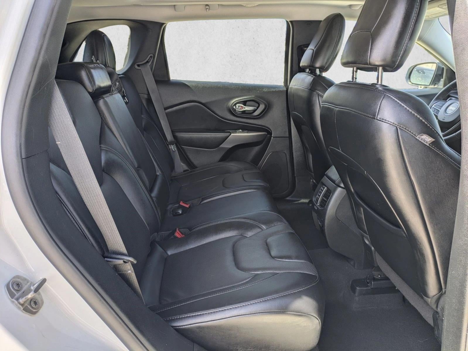 2022 Jeep Cherokee Latitude Lux FWD