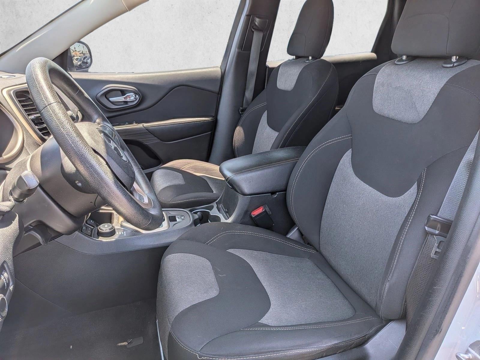 2016 Jeep Cherokee 4WD 4dr Sport
