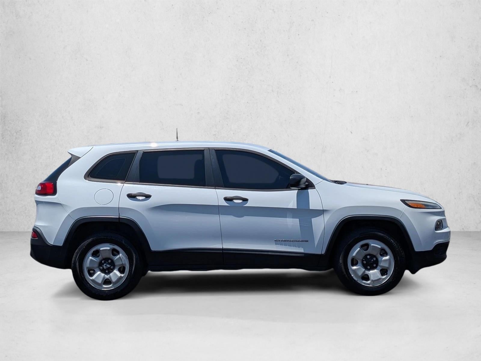 2016 Jeep Cherokee 4WD 4dr Sport