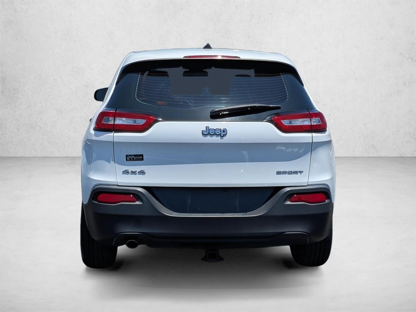 2016 Jeep Cherokee 4WD 4dr Sport