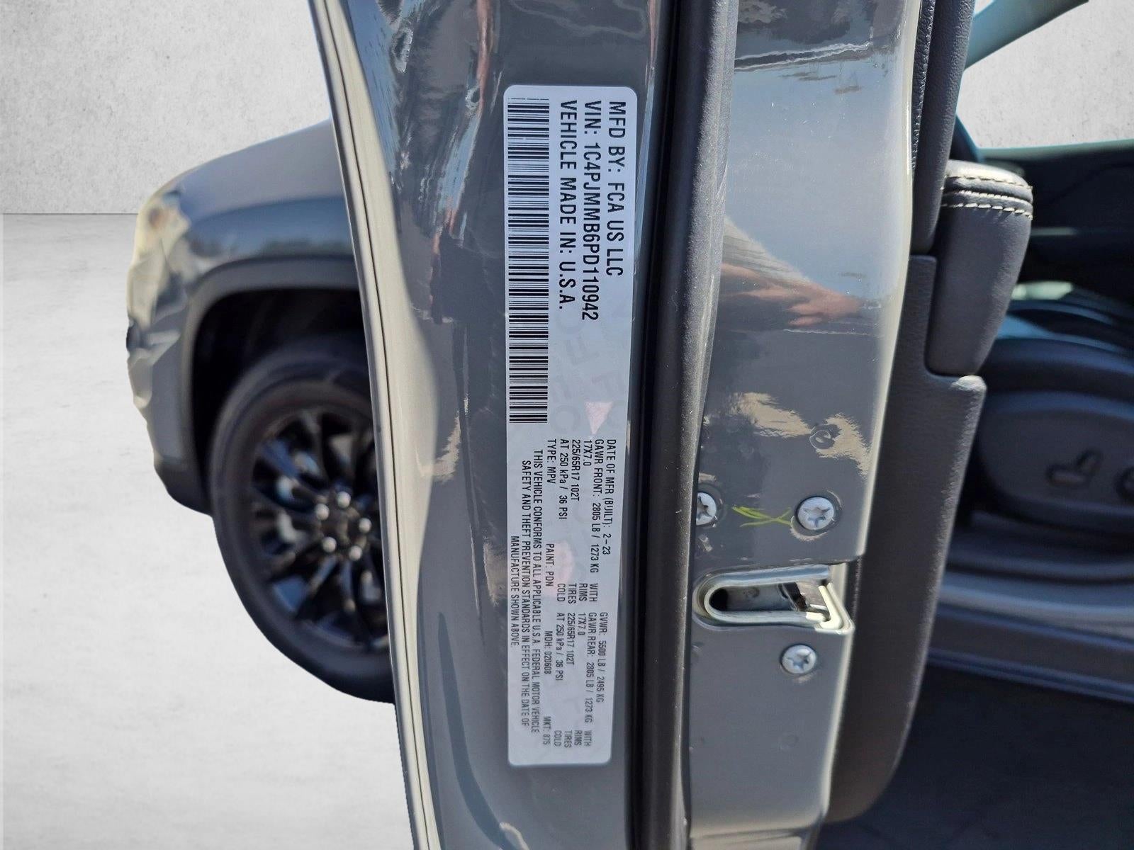 2023 Jeep Cherokee Altitude Lux 4x4