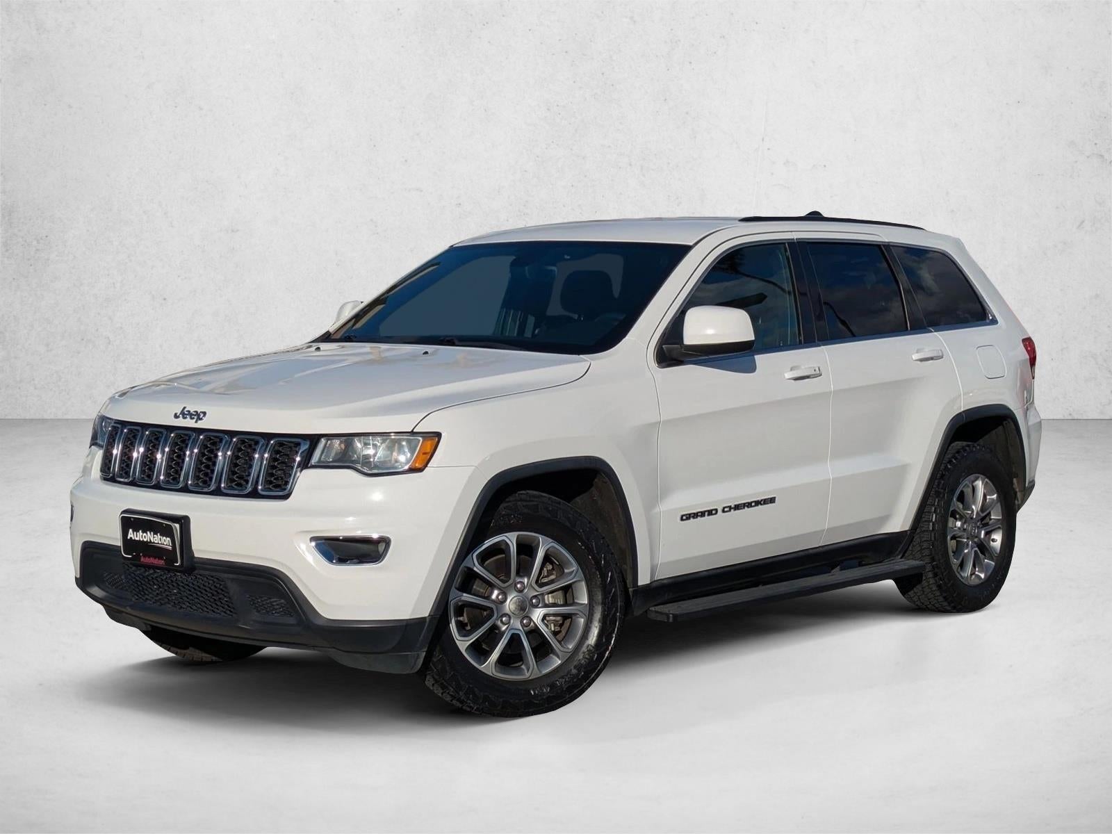 2017 Jeep Grand Cherokee Laredo 4x2