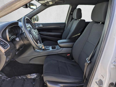 2017 Jeep Grand Cherokee Laredo 4x2