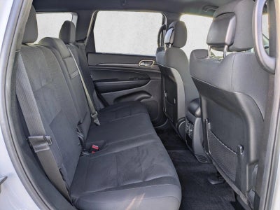 2017 Jeep Grand Cherokee Laredo 4x2