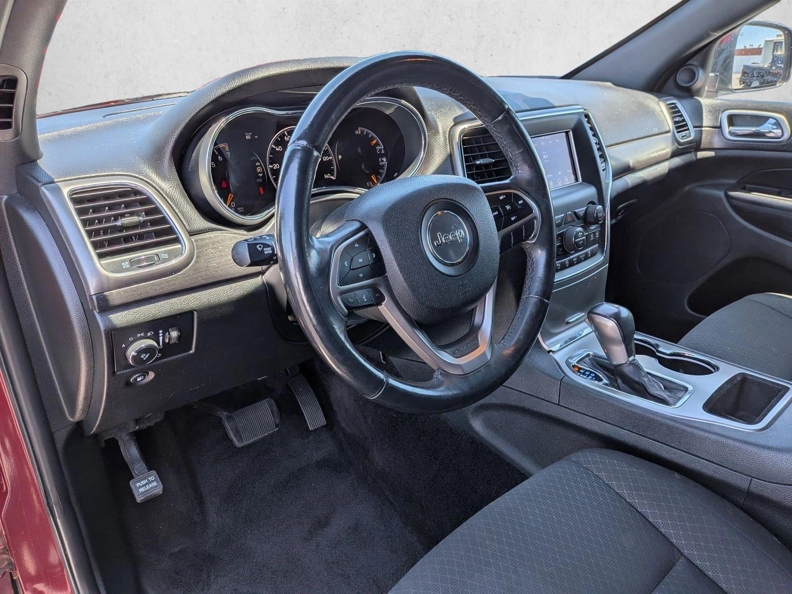 2018 Jeep Grand Cherokee Laredo 4x2 *Ltd Avail*
