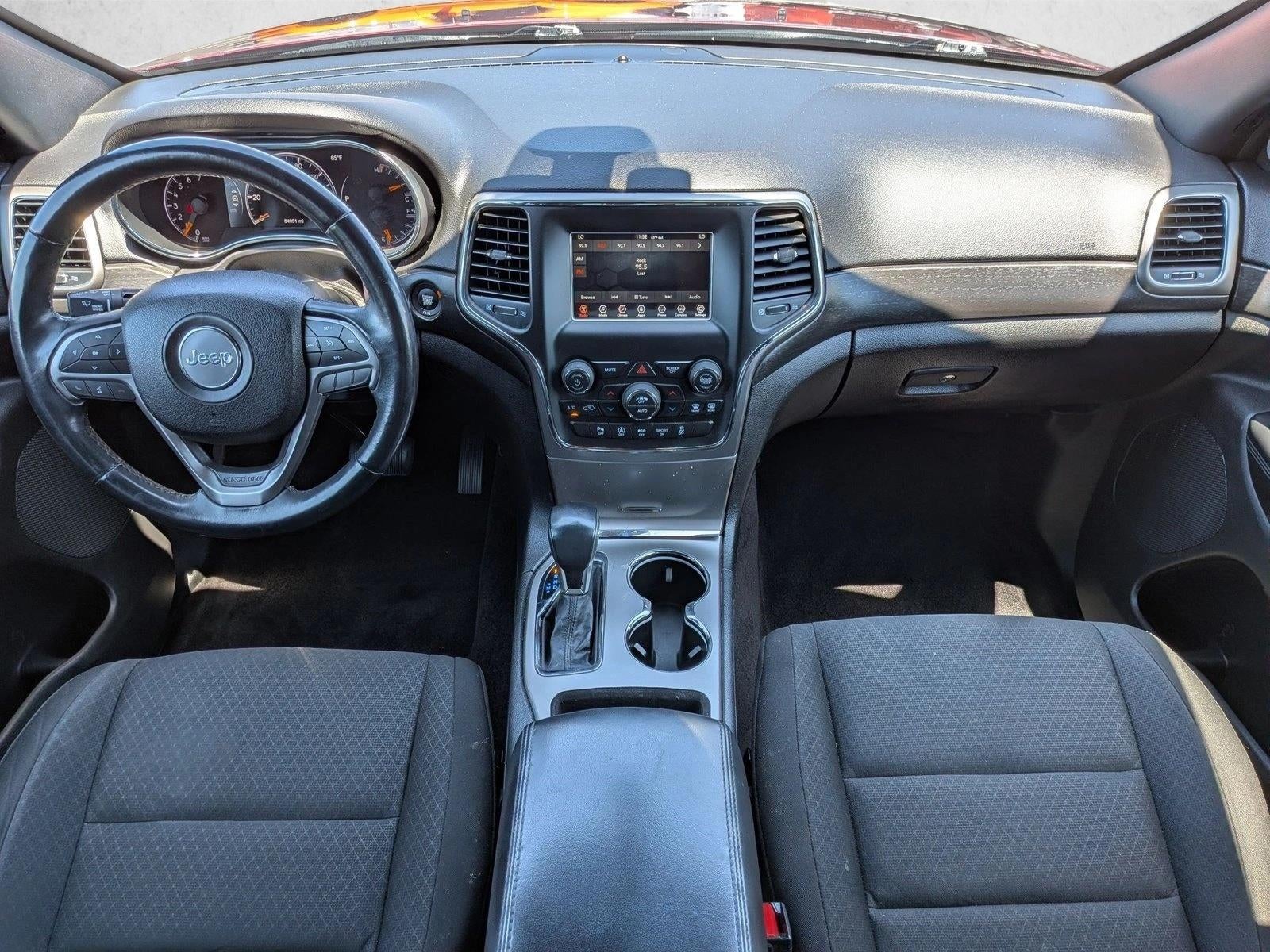 2018 Jeep Grand Cherokee Laredo 4x2 *Ltd Avail*