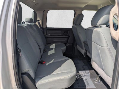 2018 RAM 1500 Express 4x2 Crew Cab 5'7" Box