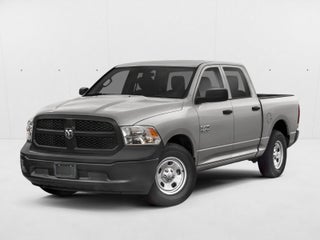 2018 RAM 1500 Express 4x2 Crew Cab 5'7" Box