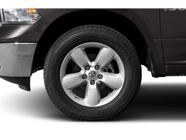 2014 RAM 1500 2WD Crew Cab 5.7 Ft Box Big Horn