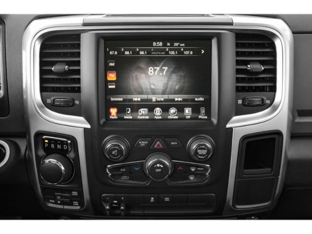 2014 RAM 1500 2WD Crew Cab 5.7 Ft Box Big Horn