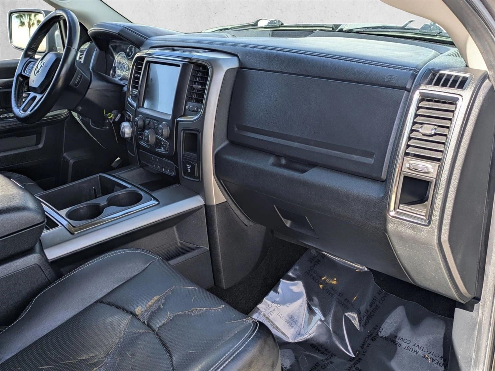 2014 RAM 1500 2WD Crew Cab 6.4 Ft Box Sport