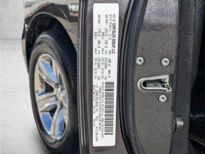 2014 RAM 1500 2WD Crew Cab 6.4 Ft Box Sport