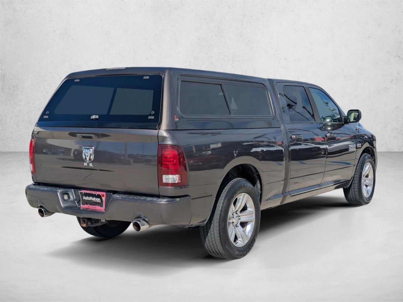 2014 RAM 1500 2WD Crew Cab 6.4 Ft Box Sport