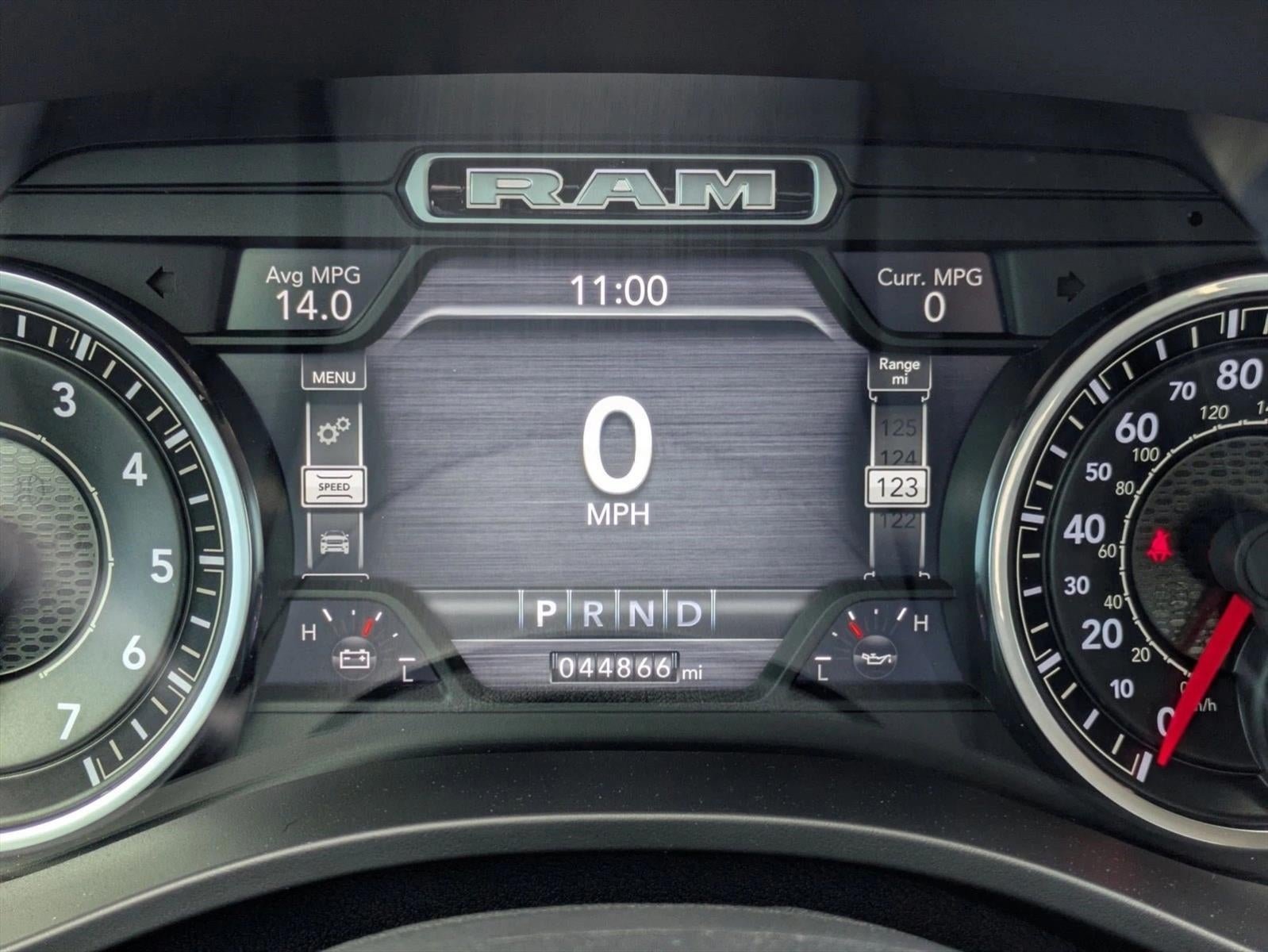 2019 RAM 1500 Laramie 4x2 Crew Cab 5'7" Box
