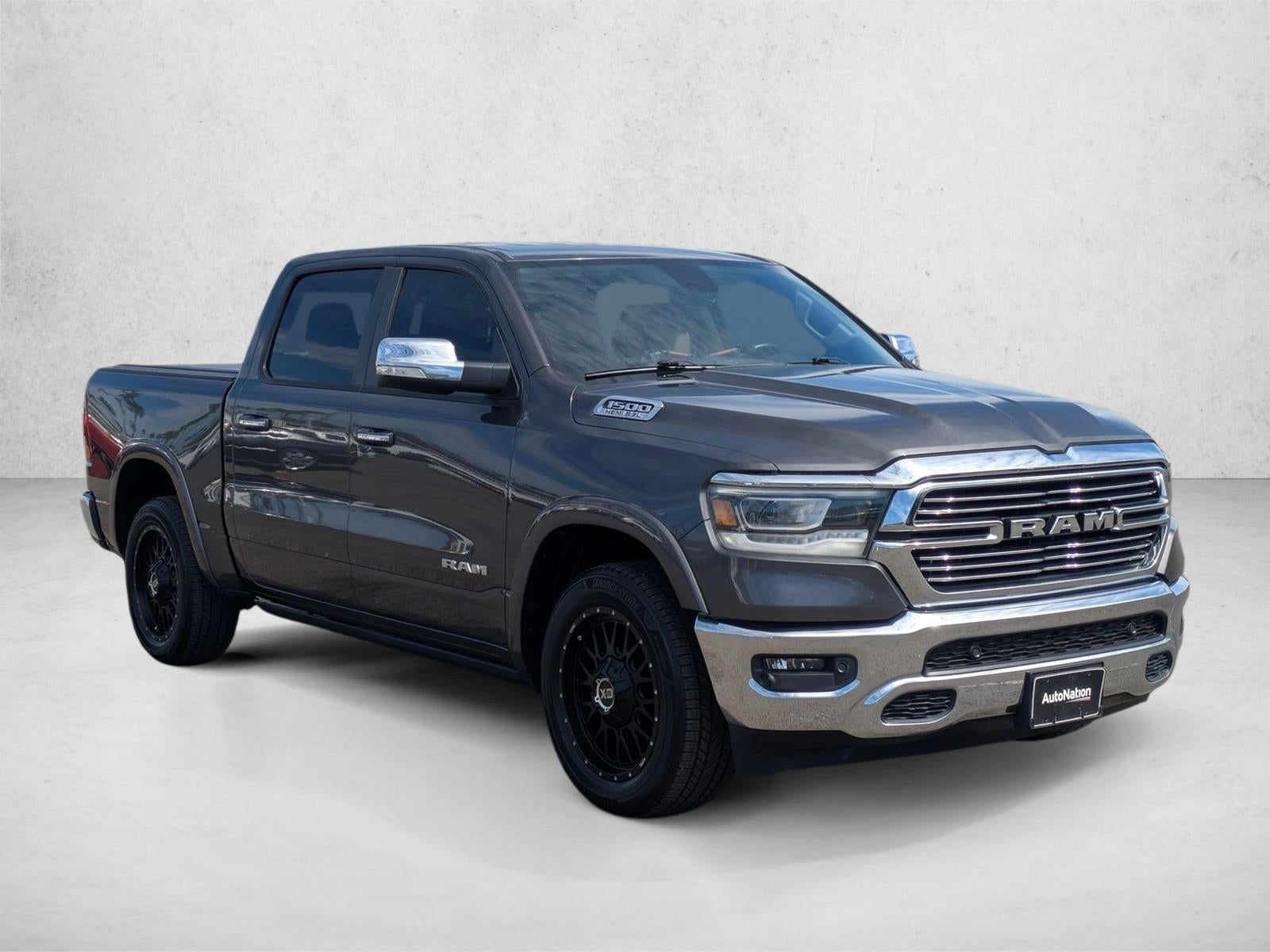 2019 RAM 1500 Laramie 4x2 Crew Cab 5'7" Box