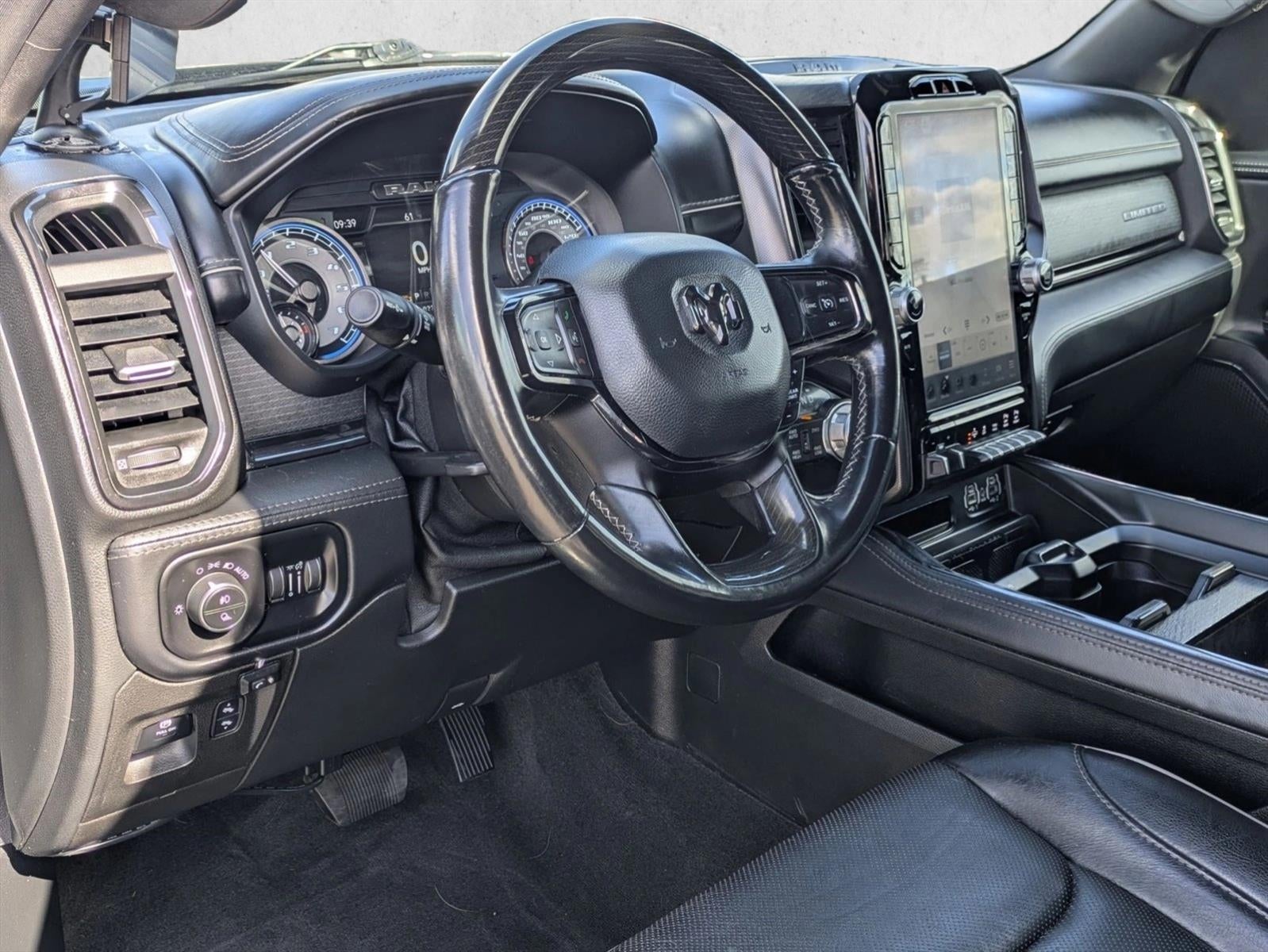 2022 RAM 1500 Limited 4x4 Crew Cab 5'7" Box
