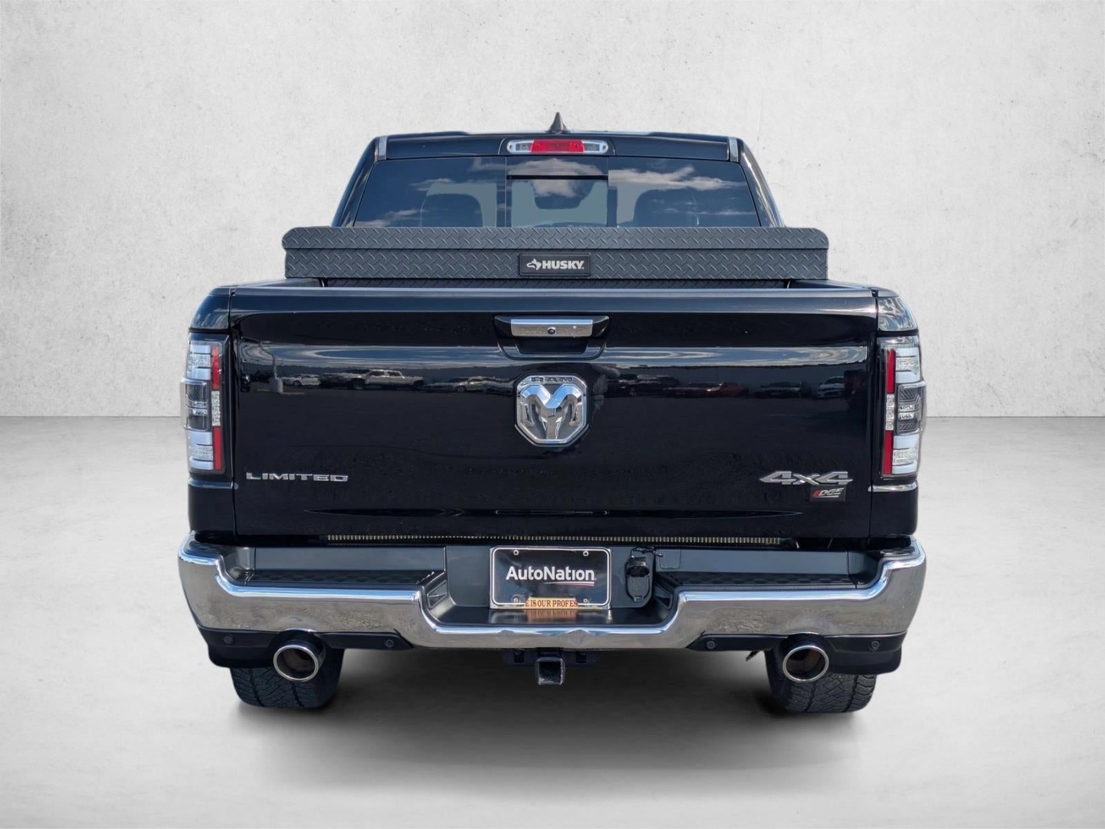 2022 RAM 1500 Limited 4x4 Crew Cab 5'7" Box