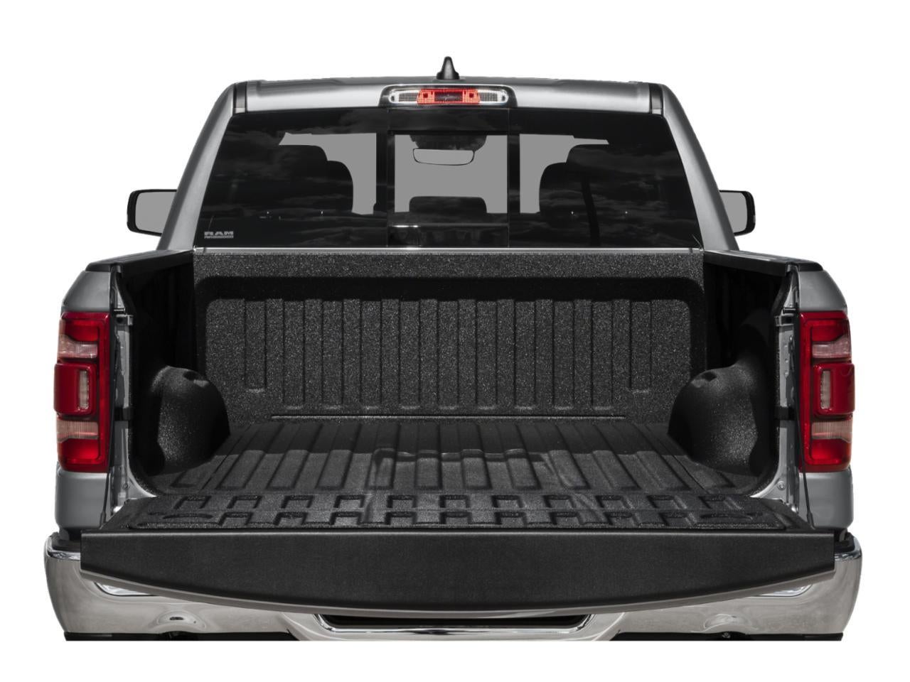 2022 RAM 1500 Limited 4x4 Crew Cab 5'7" Box