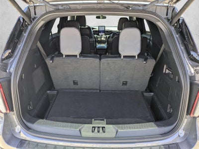 2022 Ford Explorer ST 4WD