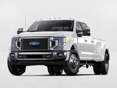 2022 Ford Super Duty F-450 DRW XLT 4WD Crew Cab 8' Box
