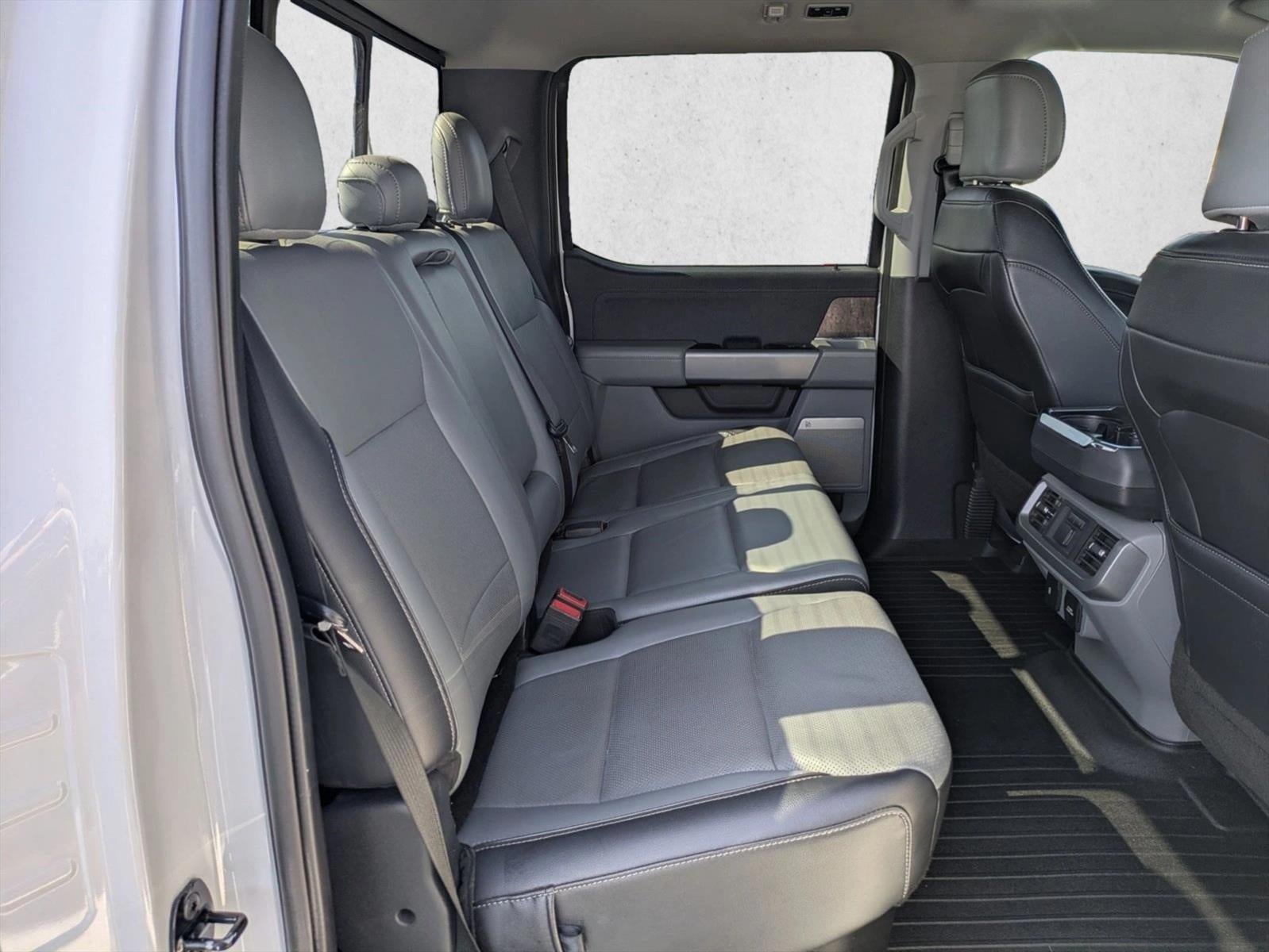 2021 Ford F-150 LARIAT 2WD SuperCrew 5.5' Box