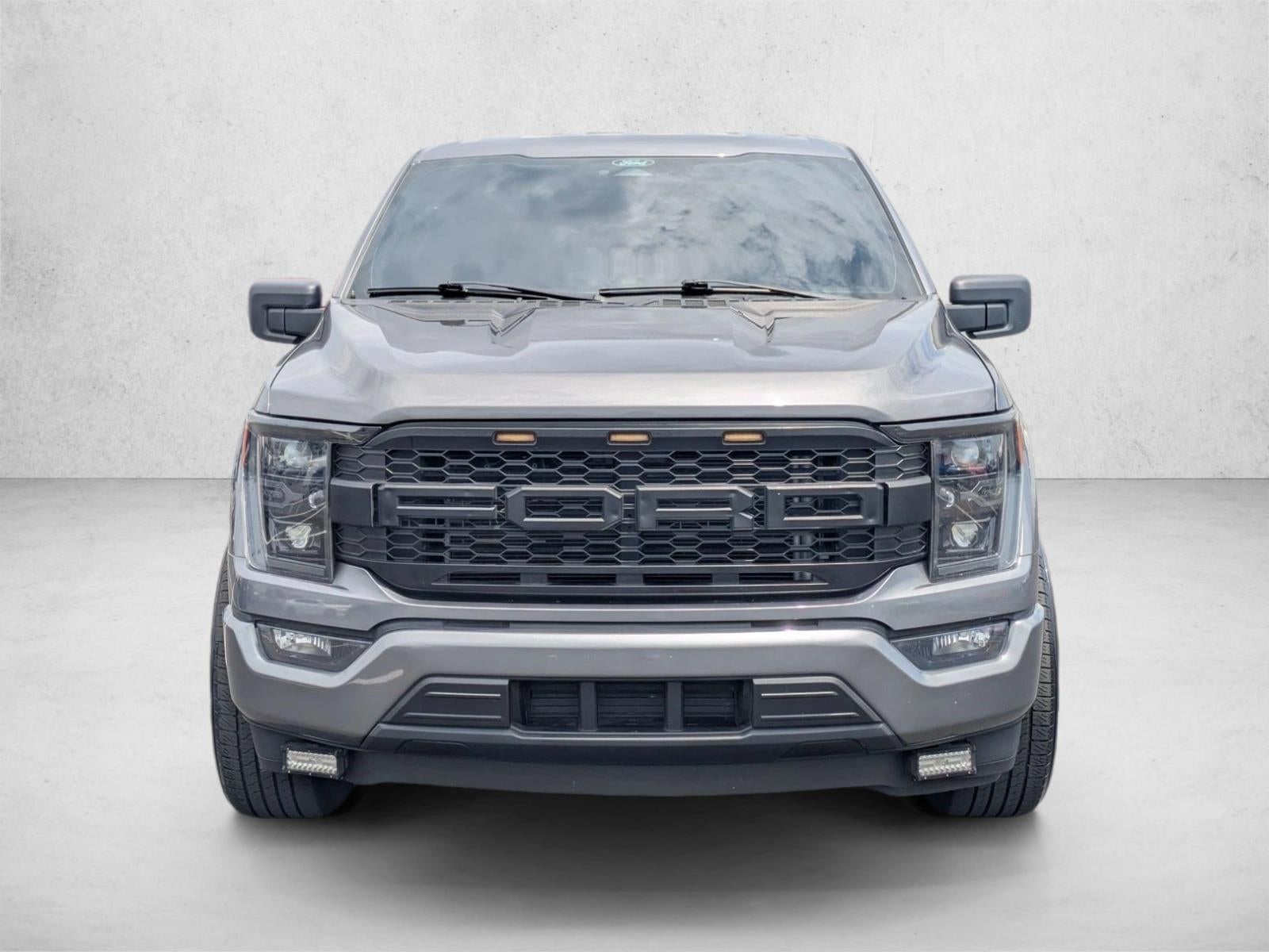2023 Ford F-150 XL 2WD SuperCrew 5.5' Box