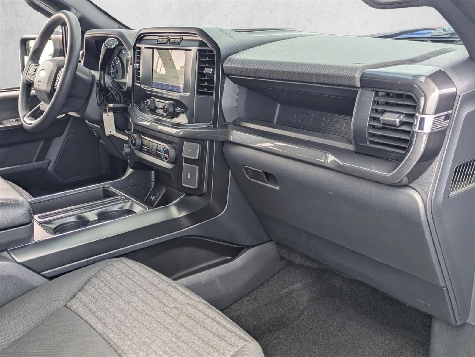 2023 Ford F-150 XL 2WD SuperCrew 5.5' Box