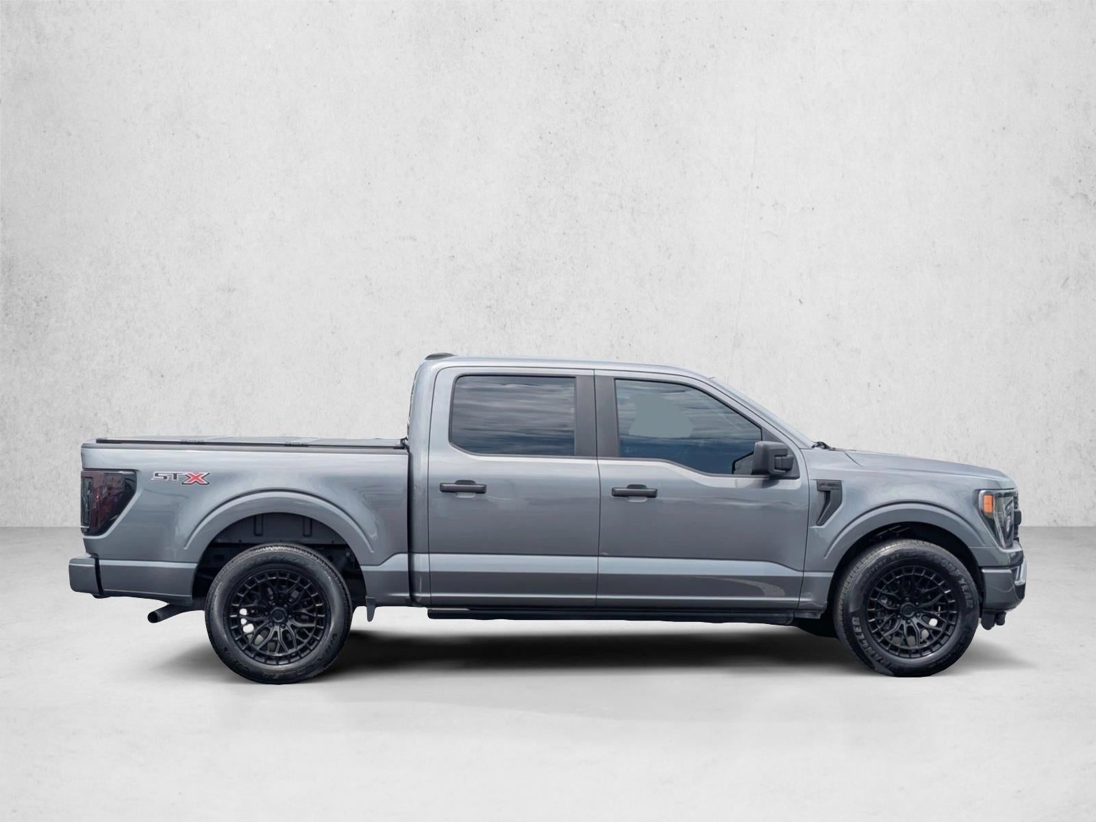 2023 Ford F-150 XL 2WD SuperCrew 5.5' Box