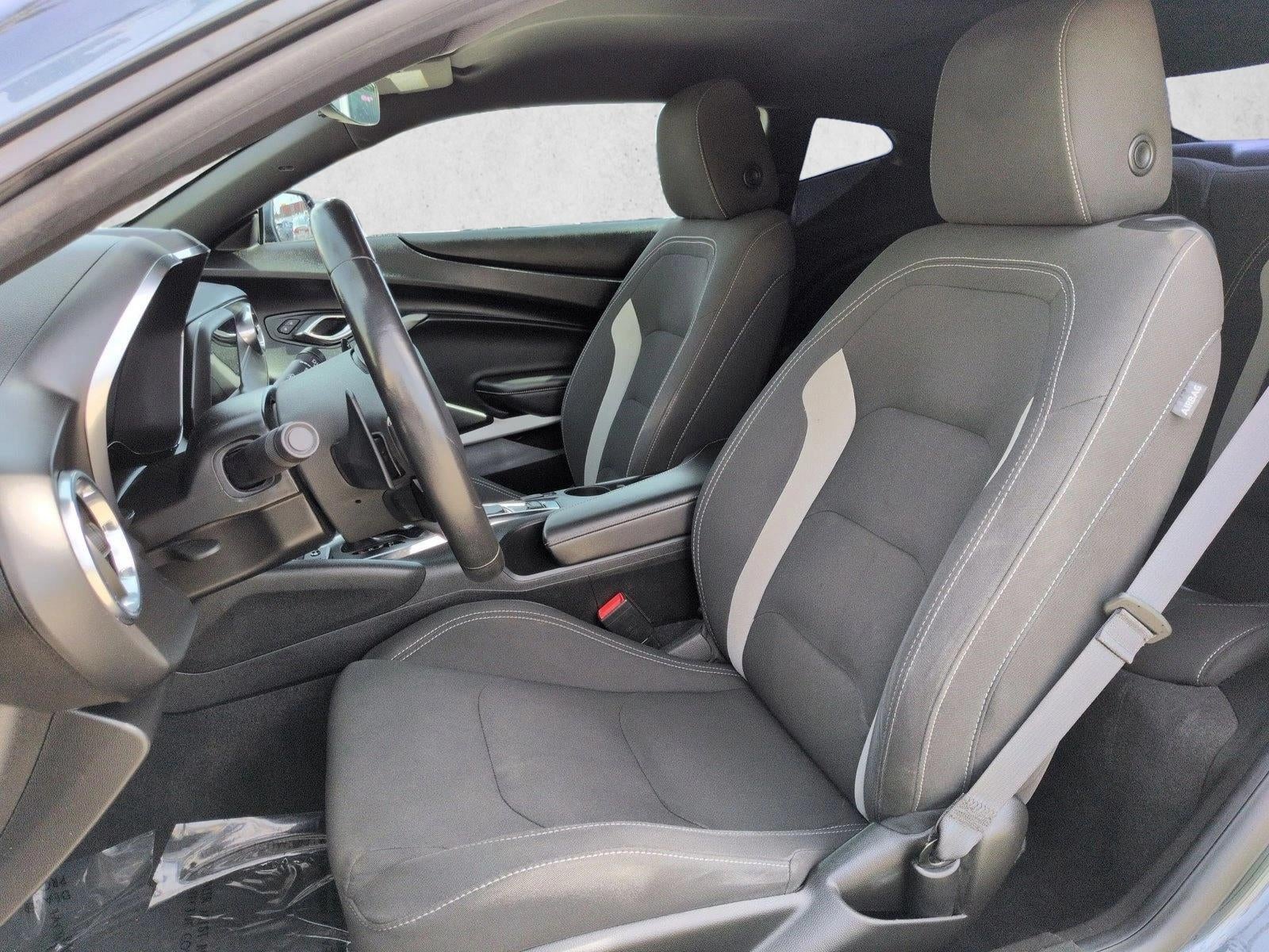 2021 Chevrolet Camaro 2dr Coupe 1LT