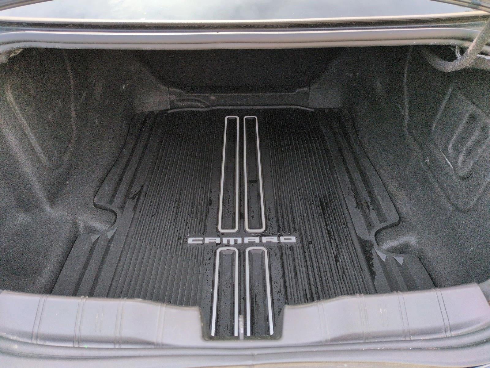 2021 Chevrolet Camaro 2dr Coupe 1LT