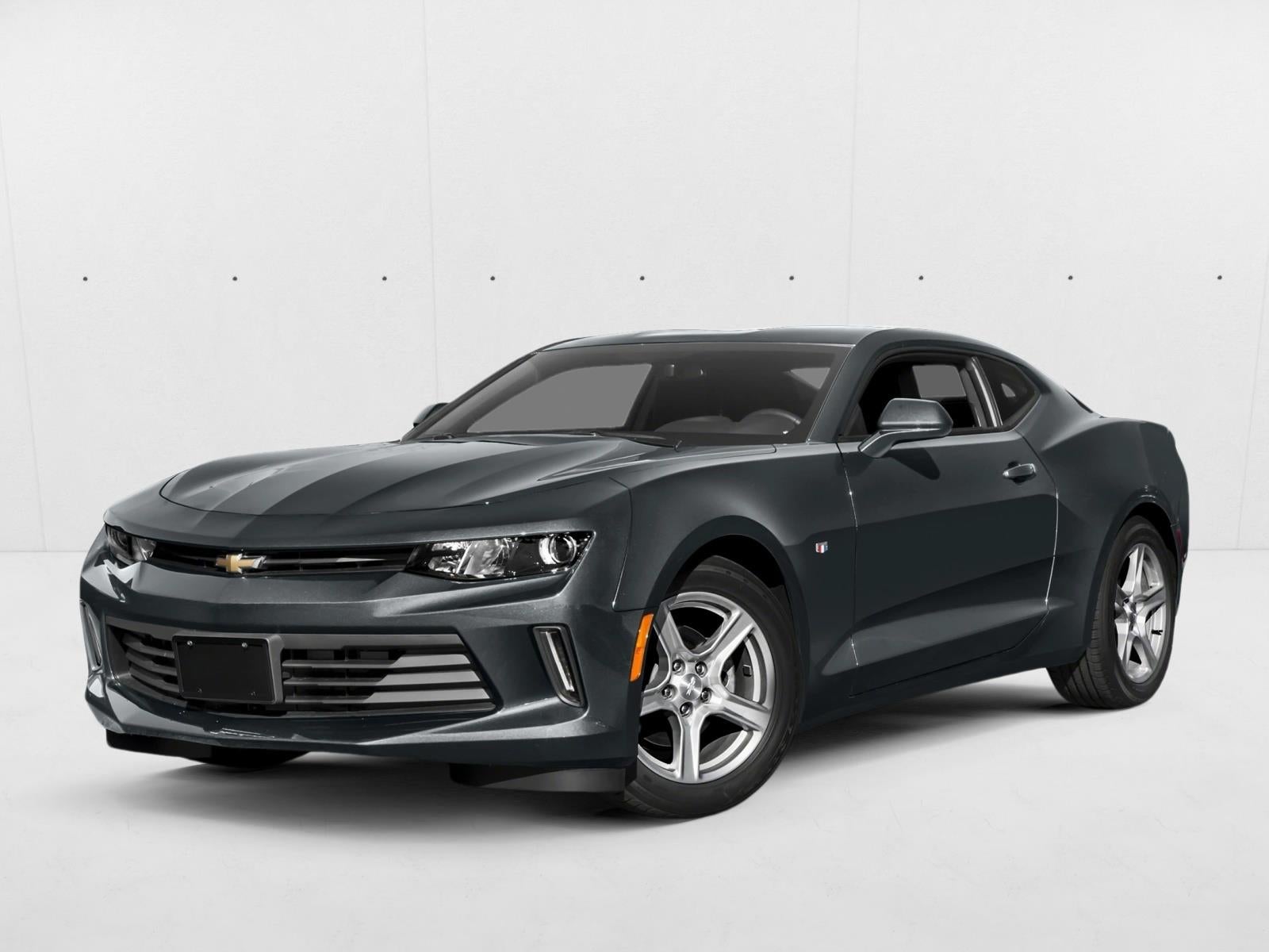 2017 Chevrolet Camaro 2dr Coupe 1LT