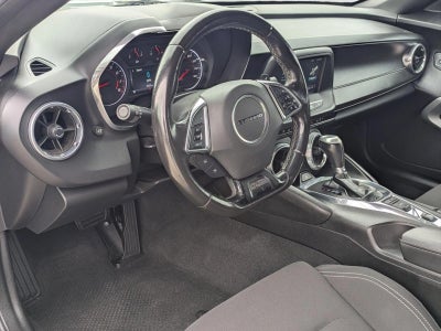 2017 Chevrolet Camaro 2dr Coupe 1LT