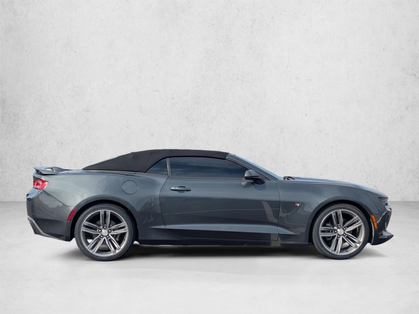 2017 Chevrolet Camaro 2dr Convertible 1LT