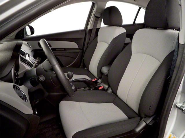 2012 Chevrolet Cruze Sedan LS