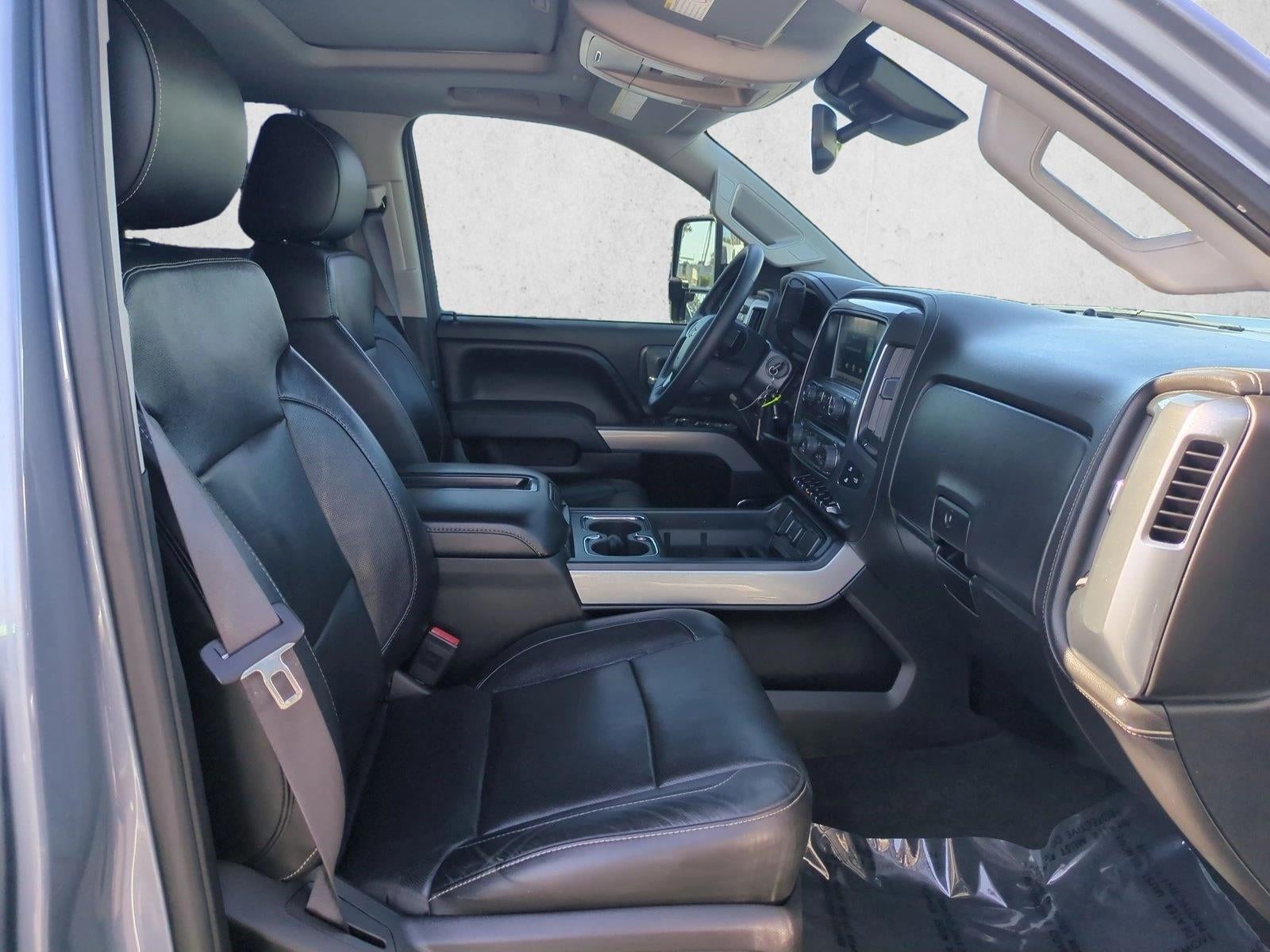 2015 Chevrolet Silverado 2500HD Built After Aug 14 Crew Cab Standard Box 4-Wheel Drive LTZ
