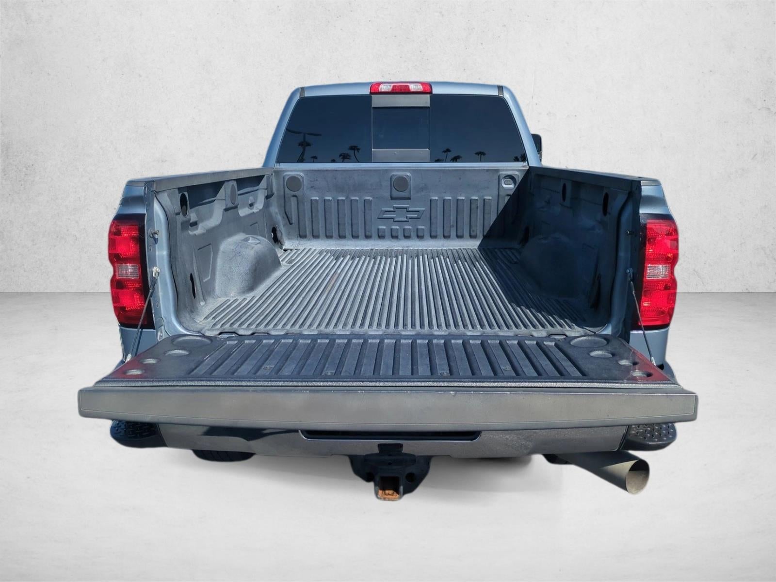 2015 Chevrolet Silverado 2500HD Built After Aug 14 Crew Cab Standard Box 4-Wheel Drive LTZ