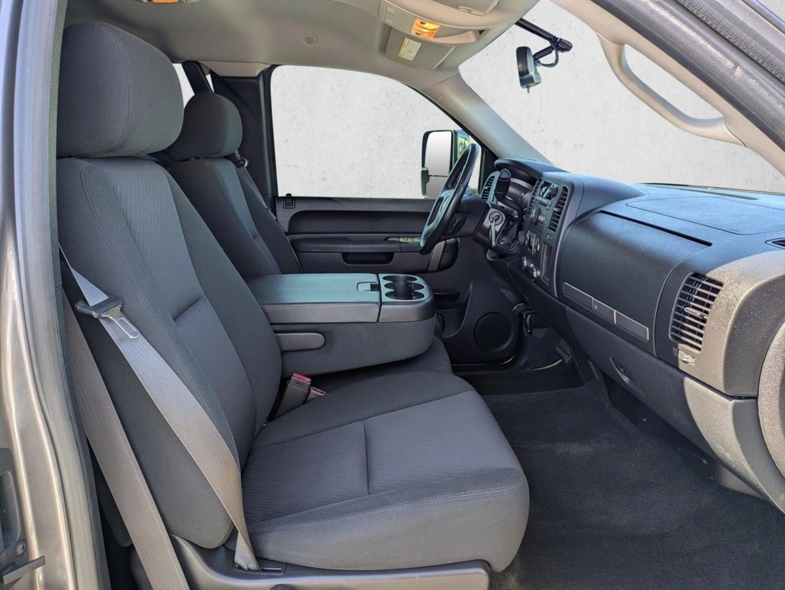 2012 Chevrolet Silverado 2500 HD Extended Cab Standard Box 4-Wheel Drive LT