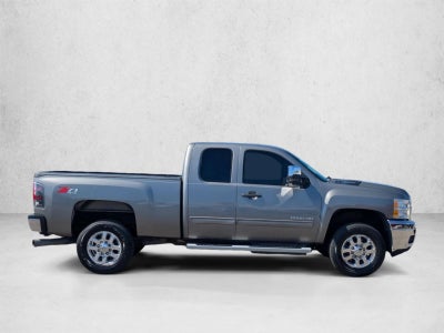 2012 Chevrolet Silverado 2500 HD Extended Cab Standard Box 4-Wheel Drive LT