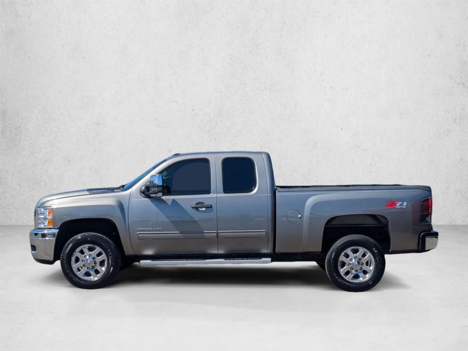 2012 Chevrolet Silverado 2500 HD Extended Cab Standard Box 4-Wheel Drive LT